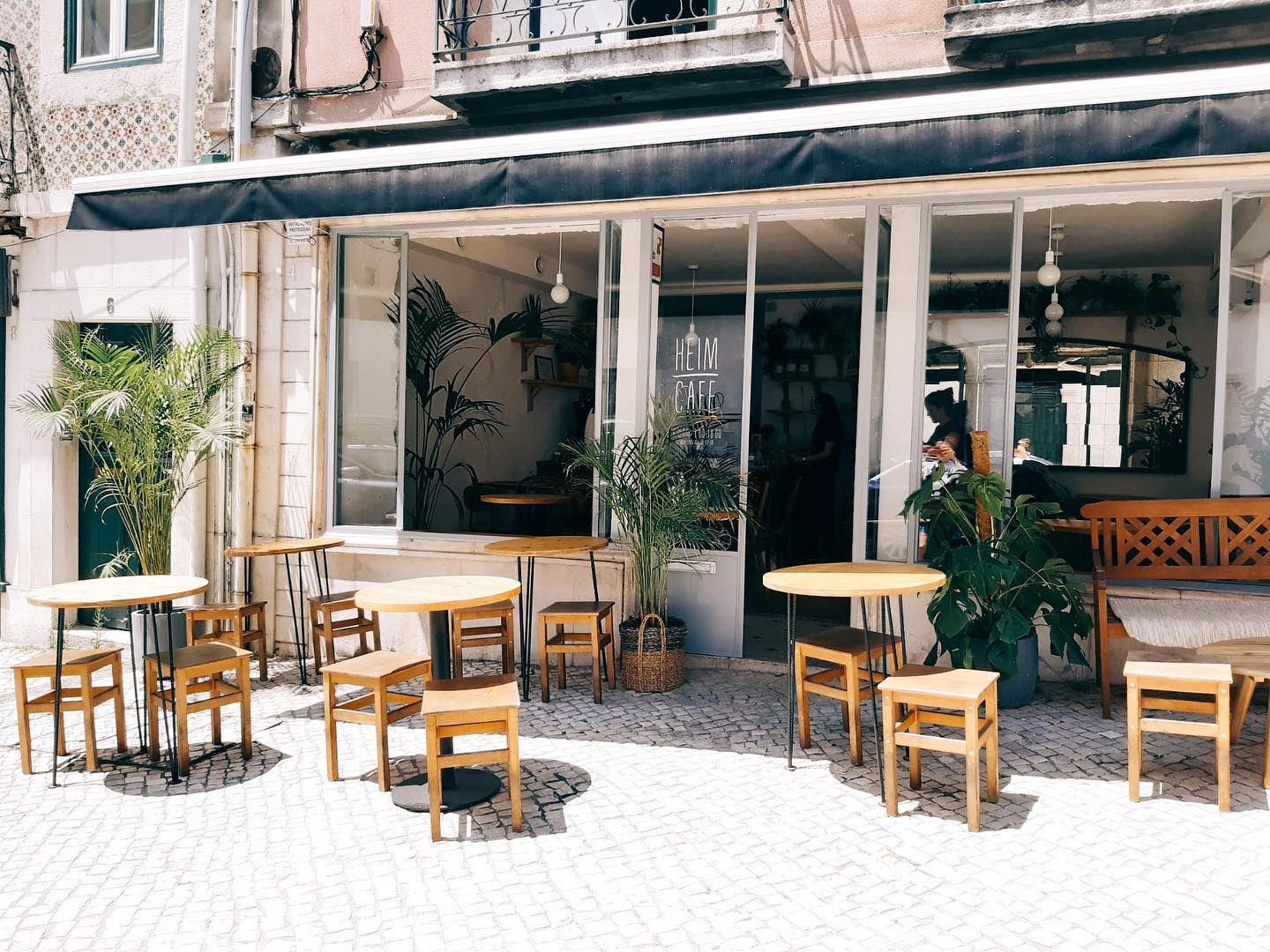 Heim Cafe Najpiękniejsze kawiarnie Lizbona Lisbona Polskie Przewodnik po Lizbonie Portugalii Zestawienie Opis Brunch Lisbon TOP 10