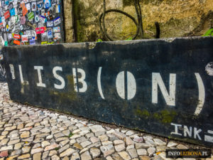 LX Factory Lizbona Lisbon Lisboa Photo Zdjęcia Fotografie LXFactory Centrum Alternatywne Murale Graffiti Przewodnik Opis Dojazd Informacje
