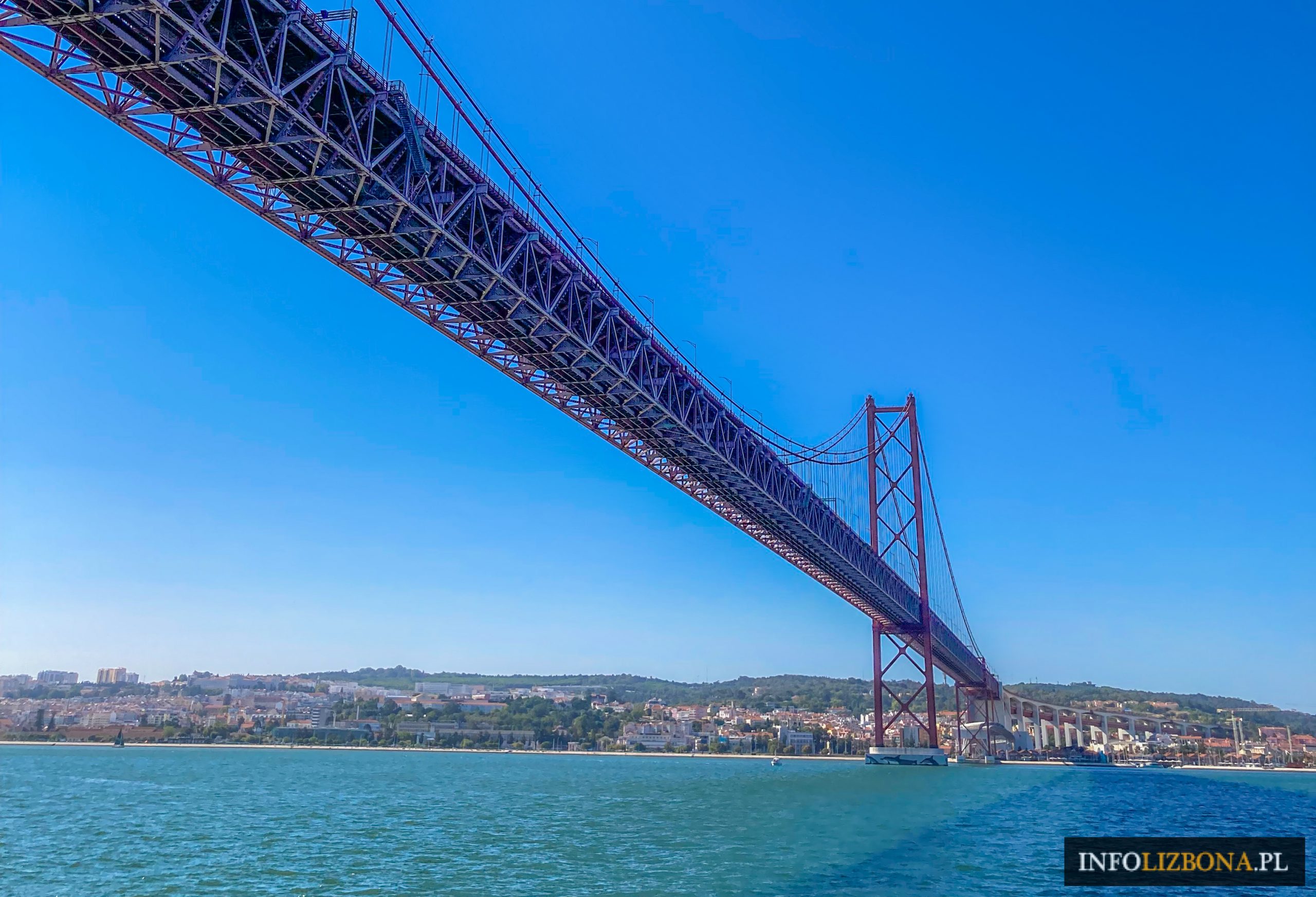 lizbona rejsy po tagu rejs po rzece Tejo Lisboa Lisbona Portugalia ceny opinie bilety online opis przystanie skąd oferty porównanie bilety jachty w Lizbonie łodzie porta
