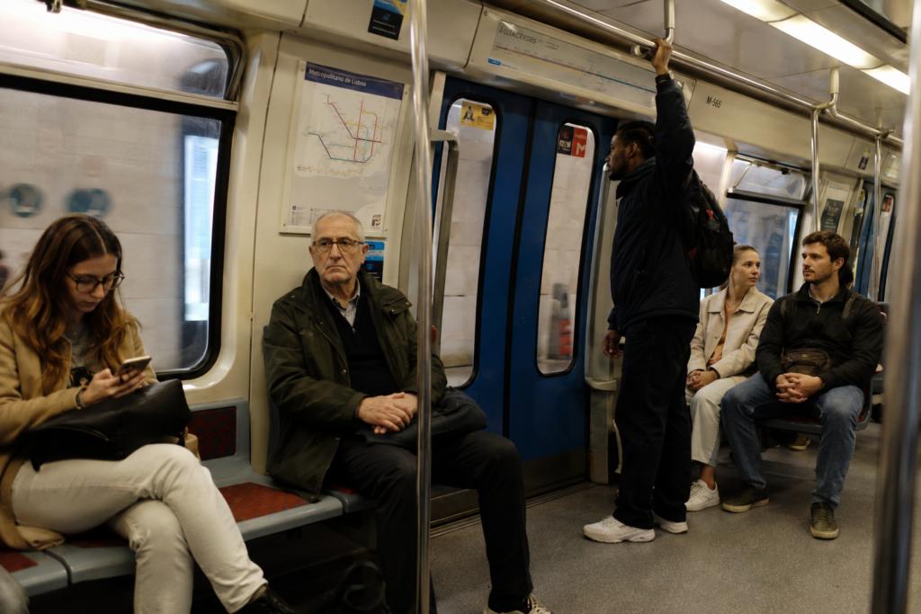 Metro w Lizbonie Lizbonie Lisboa Polski Przewodnik Lizbona Portugalia Zwiedzanie Podróżowanie Polskie Wycieczki Polska Przewodniczka Poradnik Informacje 2026 Bilety Rozkład Jazdy Foto